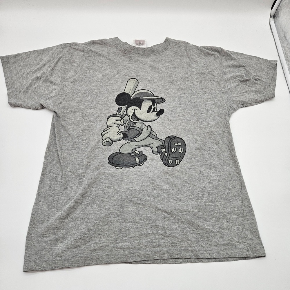 Disney Walt World Mickey Mouse Baseball Player‎ Graphic T Shirt Size Large Gray